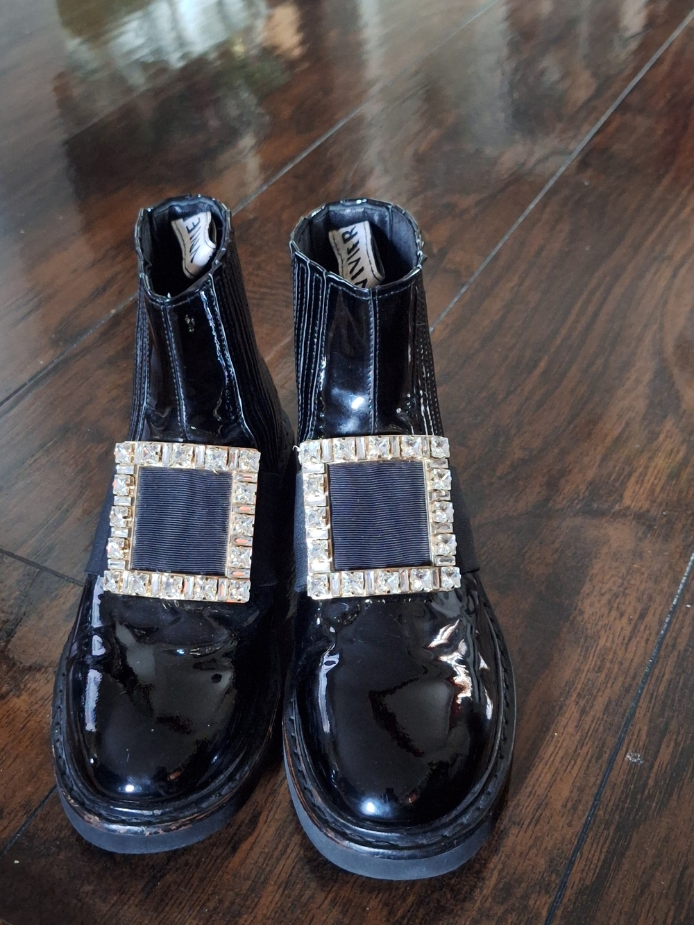 Roger Vivier Women Black Patent Ankle Boots with Rhinestone Buckle. Some Scratch